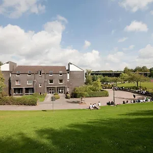 Des 3 Fontaines Hostel Auderghem